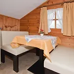 Weiss Apartment Mittenwald