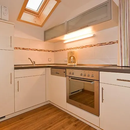 Apartment Weiß